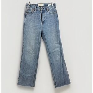 Aritzia Denim Forum 90s Boy Mid Rise Loose Jeans 25x29 Raw Hem Button Fly $118